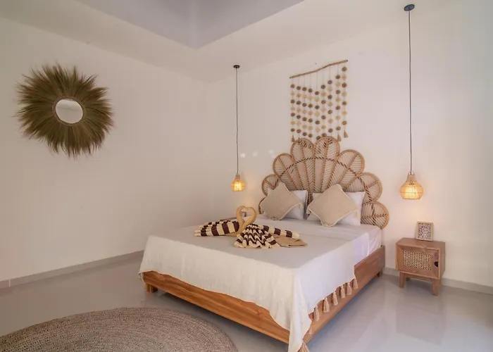 Villa Simple & Magical Villas. Sambali Lli Seminyak (Bali)